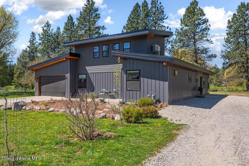 Photo of 10130 Pine ST, Sandpoint, ID 83864 (MLS # 26-4495)