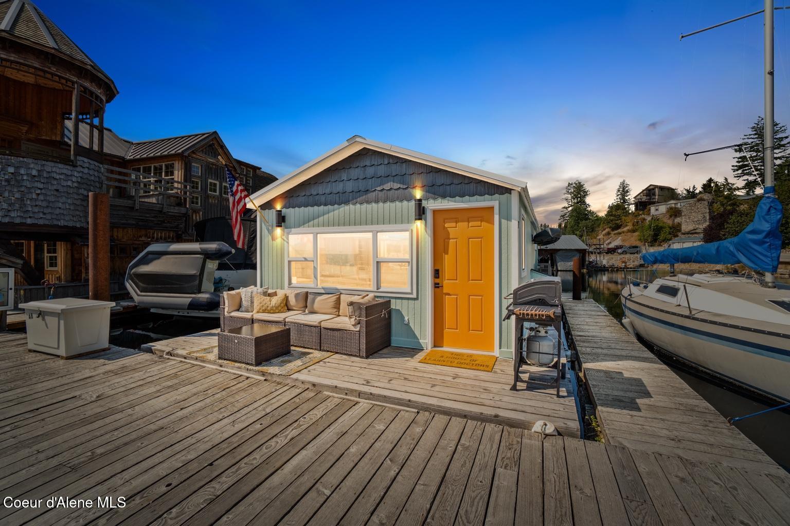 Bayview, Idaho 83803, United States, 1 Bedroom Bedrooms, ,2 BathroomsBathrooms,Residential,Active,155442