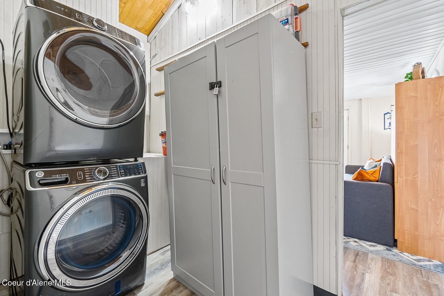 Bayview, Idaho 83803, United States, 1 Bedroom Bedrooms, ,2 BathroomsBathrooms,Residential,Active,155442