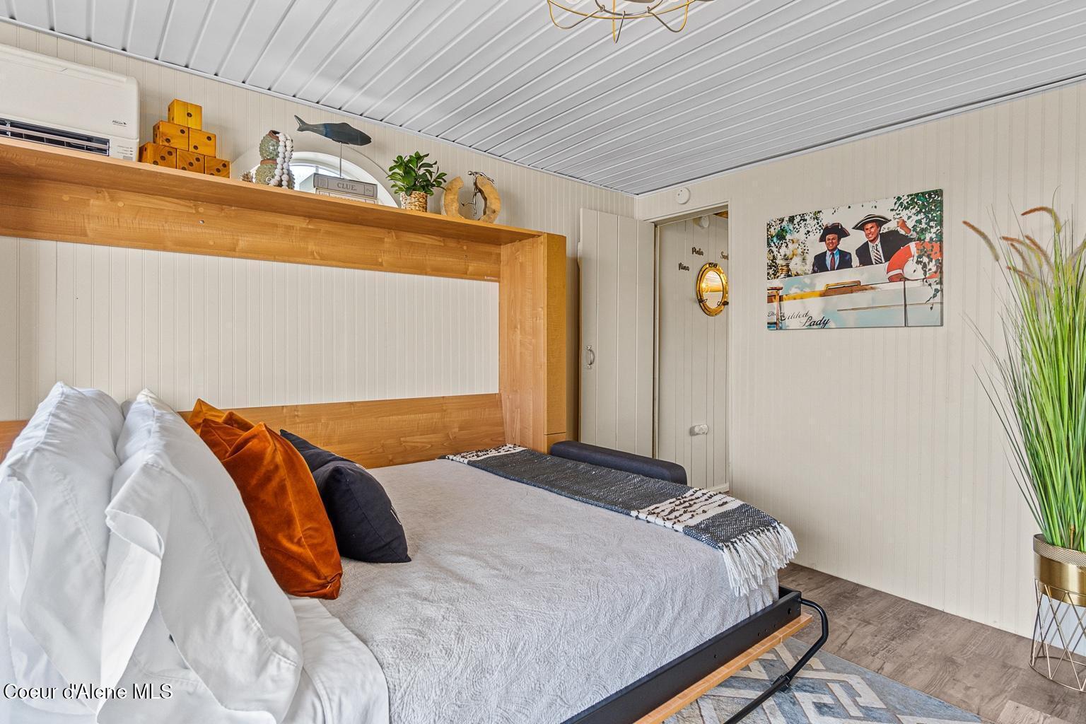 Bayview, Idaho 83803, United States, 1 Bedroom Bedrooms, ,2 BathroomsBathrooms,Residential,Active,155442