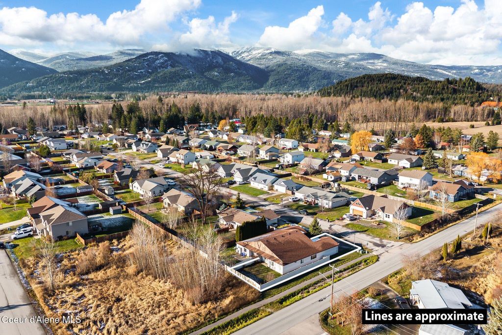 Photo of 200 Brittany Loop, Kootenai, ID 83840 (MLS # 25-11306)