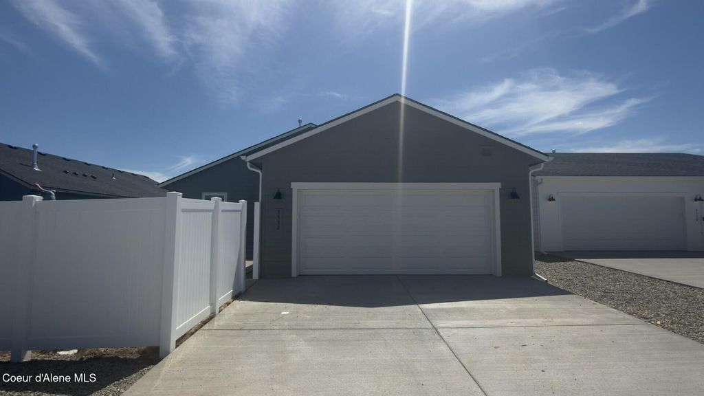 Photo of 5338 Antares Ln, Post Falls, ID 83854 (MLS # 26-7293)