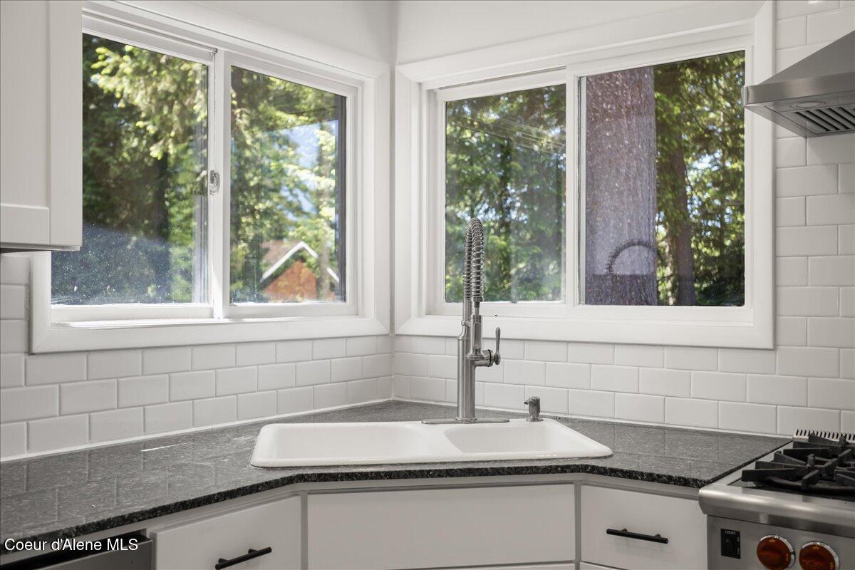 102 N Plaster Rd, Sagle, Alaska image 18