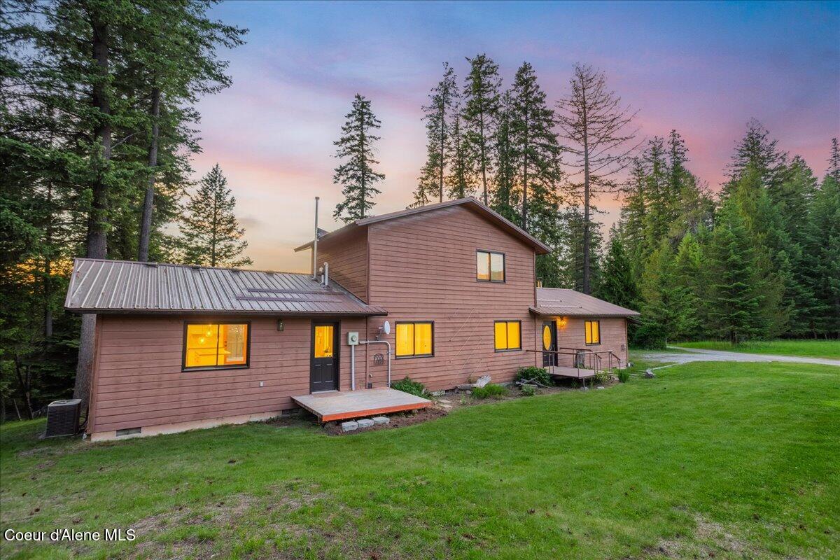 102 N Plaster Rd, Sagle, Alaska image 39