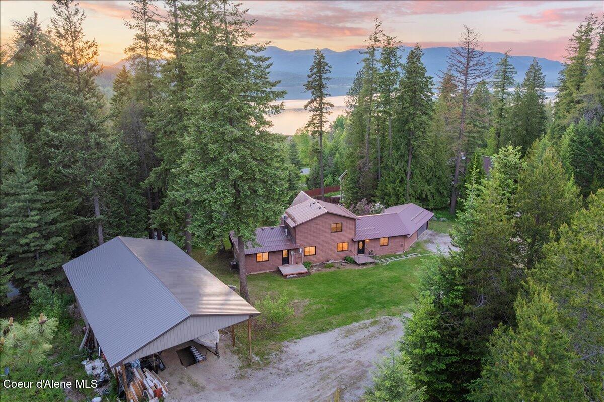 102 N Plaster Rd, Sagle, Alaska image 3