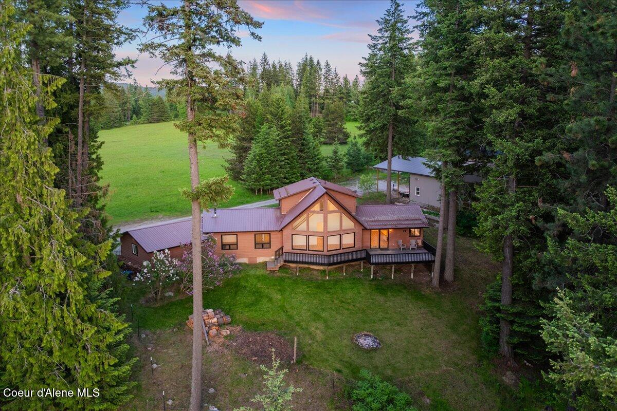 102 N Plaster Rd, Sagle, Alaska image 1