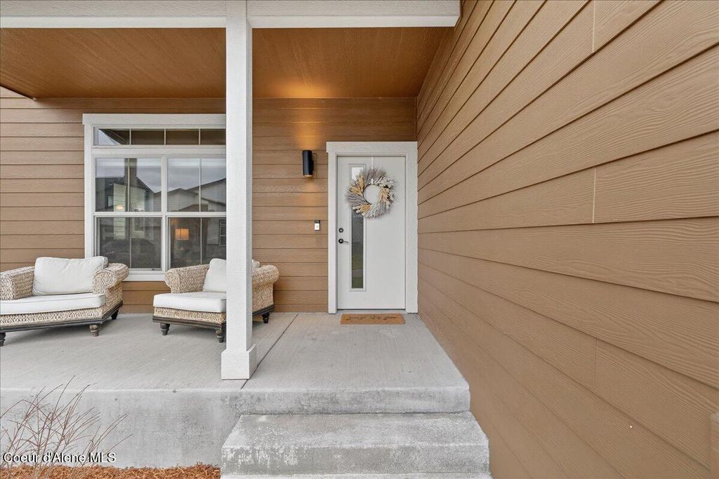 Photo of 4302 Donovan Ln, Post Falls, ID 83854 (MLS # 26-2259)