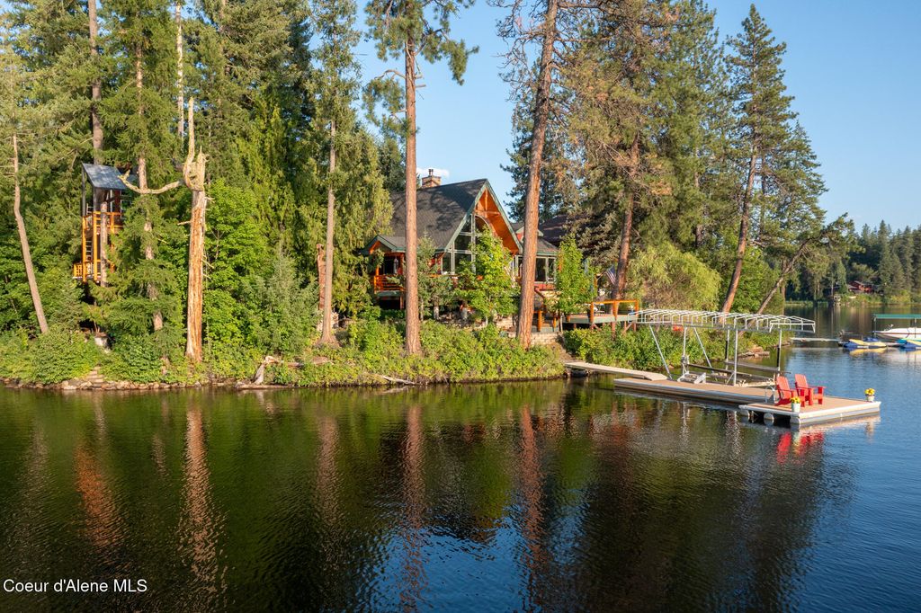 Photo of 143 Viewpoint Rd, Newport, WA 99156 (MLS # 25-7737)