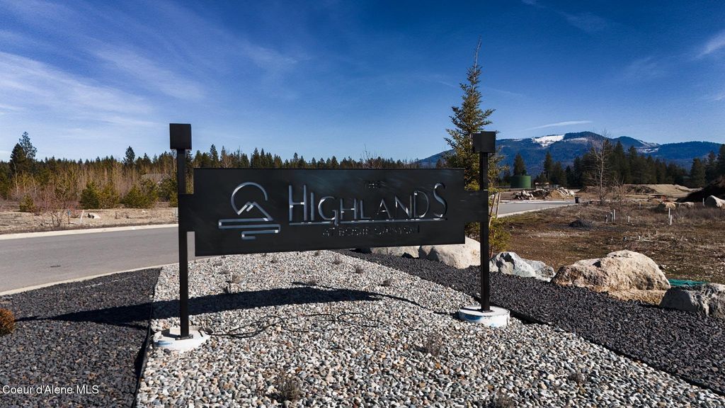 Photo of 451 Sunterra, Priest River, ID 83856 (MLS # 26-3827)