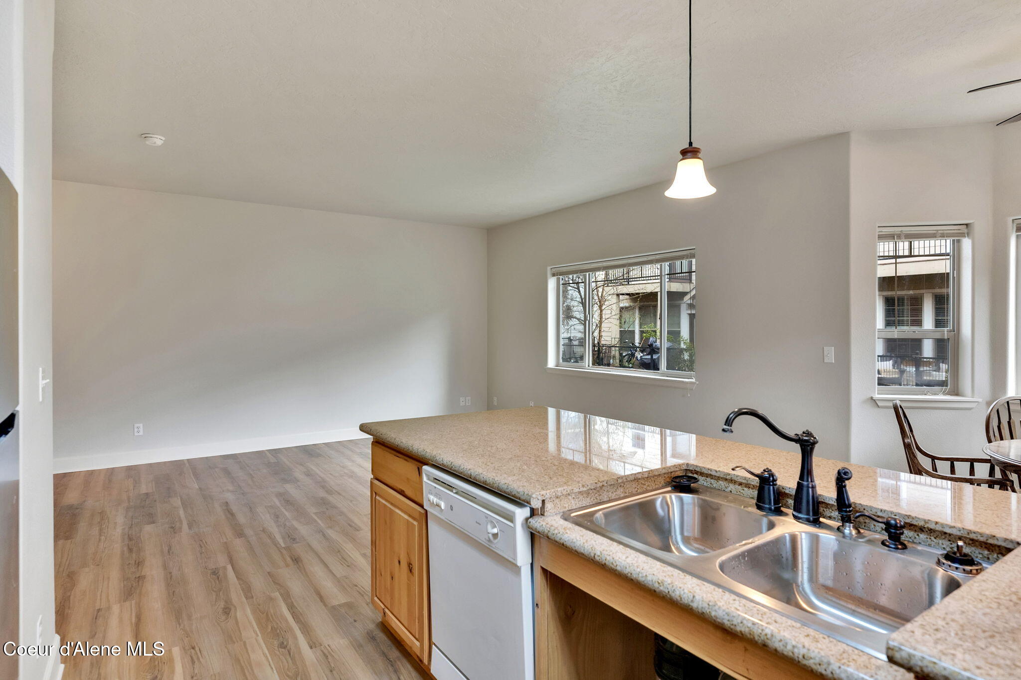 6630 N Spurwing Loop #100, Coeur d'Alene, Idaho image 10