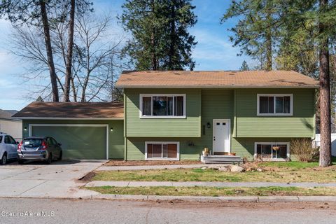 Photo of 3945 Trevino Dr, Coeur dAlene, ID 83815 (MLS # 26-2720)