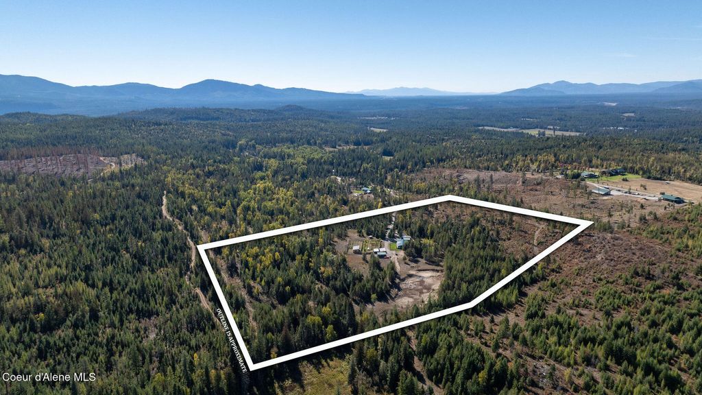 Photo of 871 Foothill Dr, Athol, ID 83801 (MLS # 25-9921)
