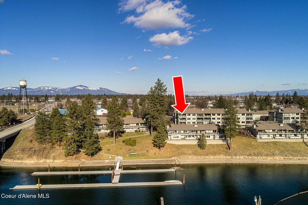 Photo of 204 1st Ave #13, Post Falls, ID 83854 (MLS # 26-2149)