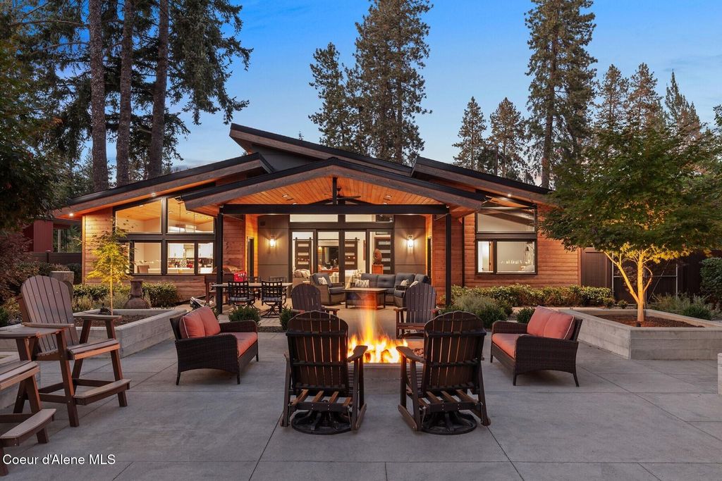 Photo of 1658 Hayden, Hayden Lake, ID 83835 (MLS # 25-10348)