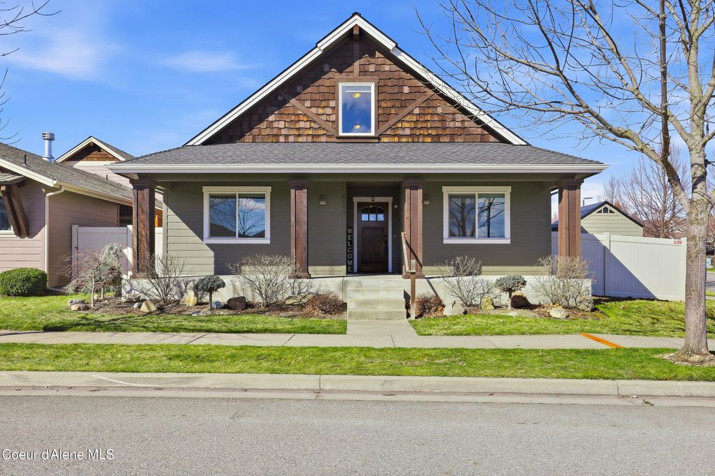 Photo of 6661 Cornwall St, Coeur dAlene, ID 83815 (MLS # 26-2128)