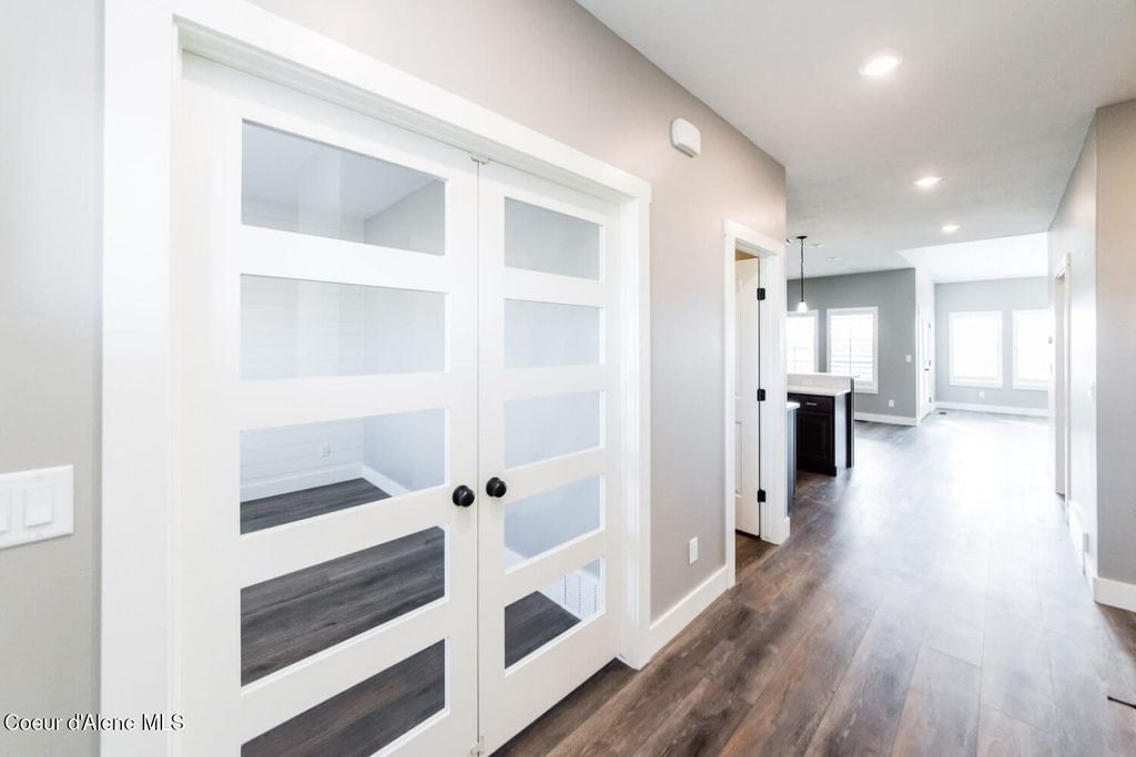 Photo of 4422 Savea Ln, Post Falls, ID 83854 (MLS # 25-9211)