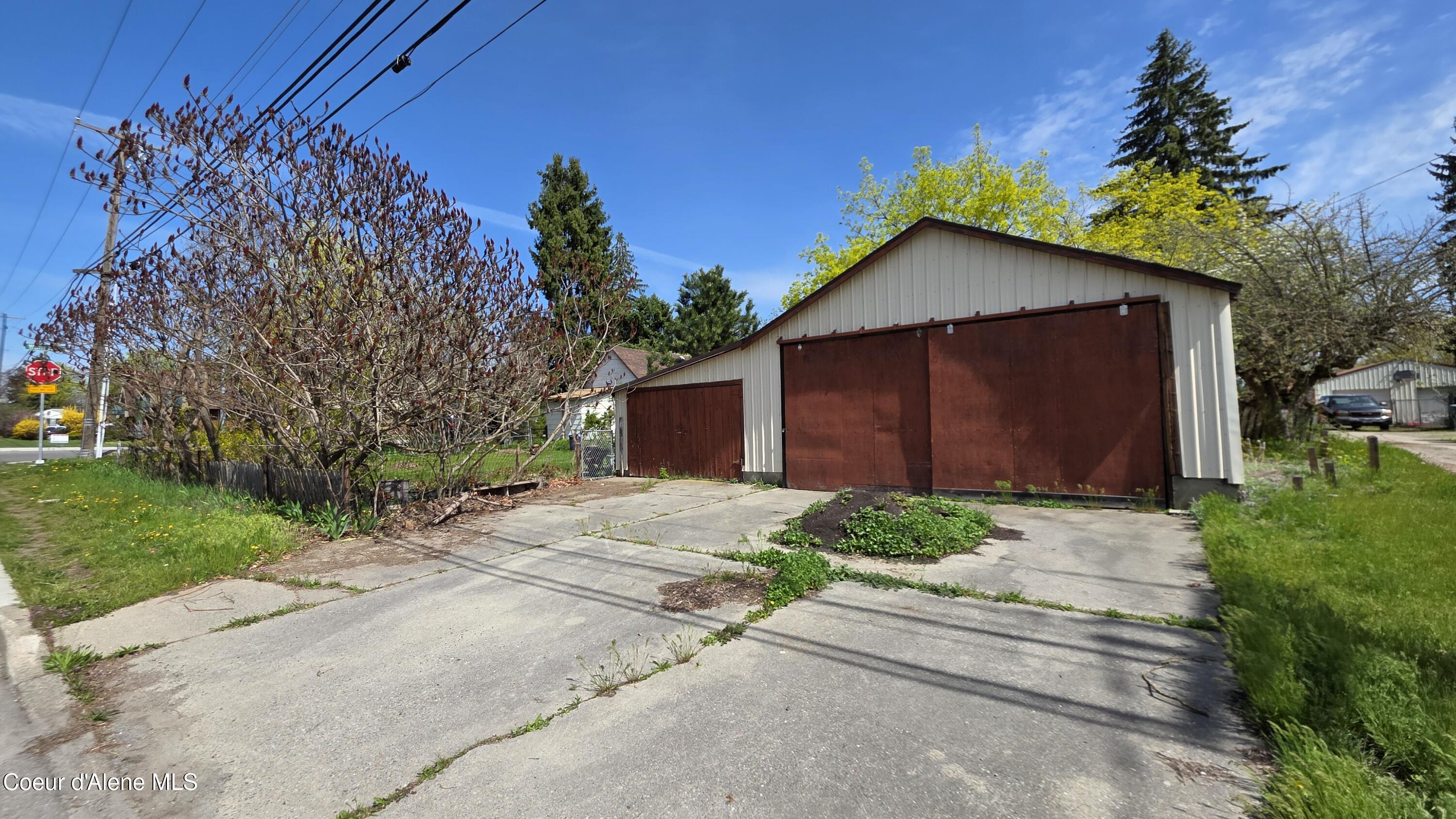 526 Walnut