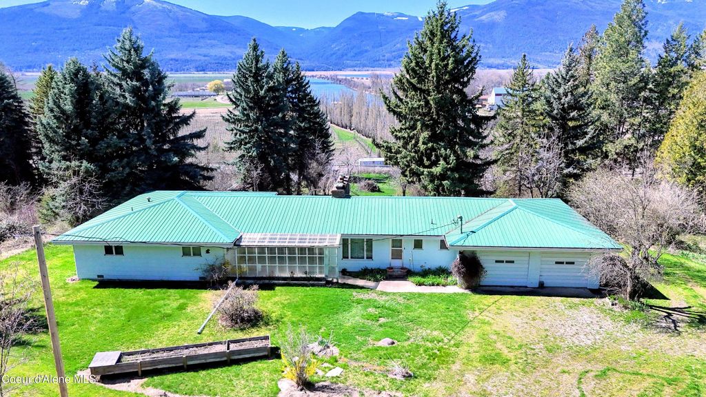 Photo of 3176 Porthill Loop, Bonners Ferry, ID 83805 (MLS # 26-2038)