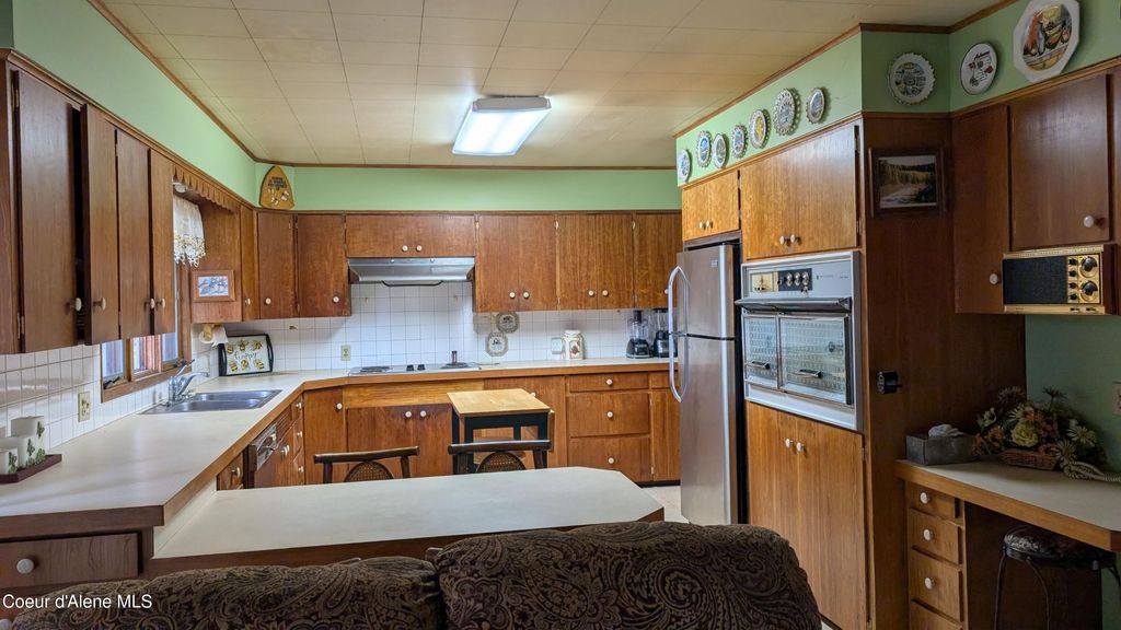 Photo of 3176 Porthill Loop, Bonners Ferry, ID 83805 (MLS # 26-2038)