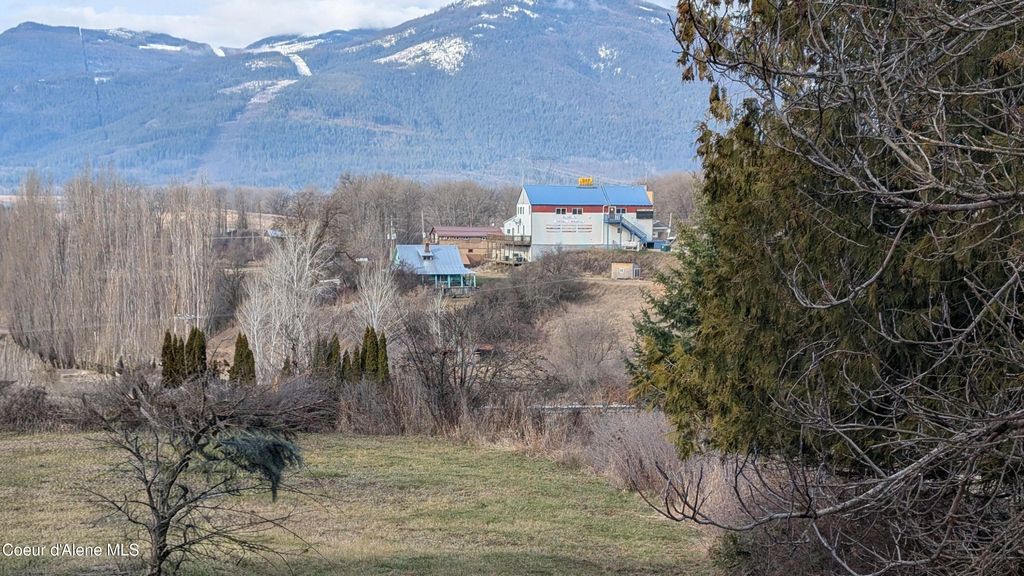 Photo of 3176 Porthill Loop, Bonners Ferry, ID 83805 (MLS # 26-2038)