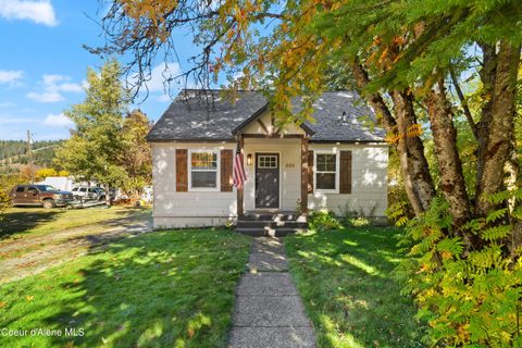 Photo of 406 Larch, Osburn, ID 83849 (MLS # 25-10567)