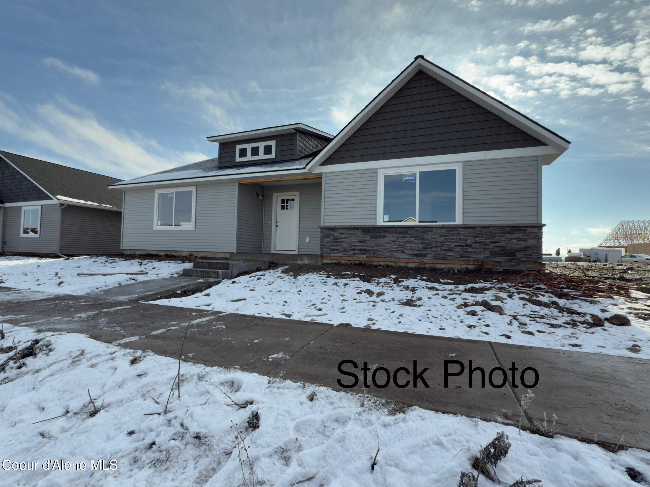 6246 W Bowmore Ln, Rathdrum, Idaho image 1