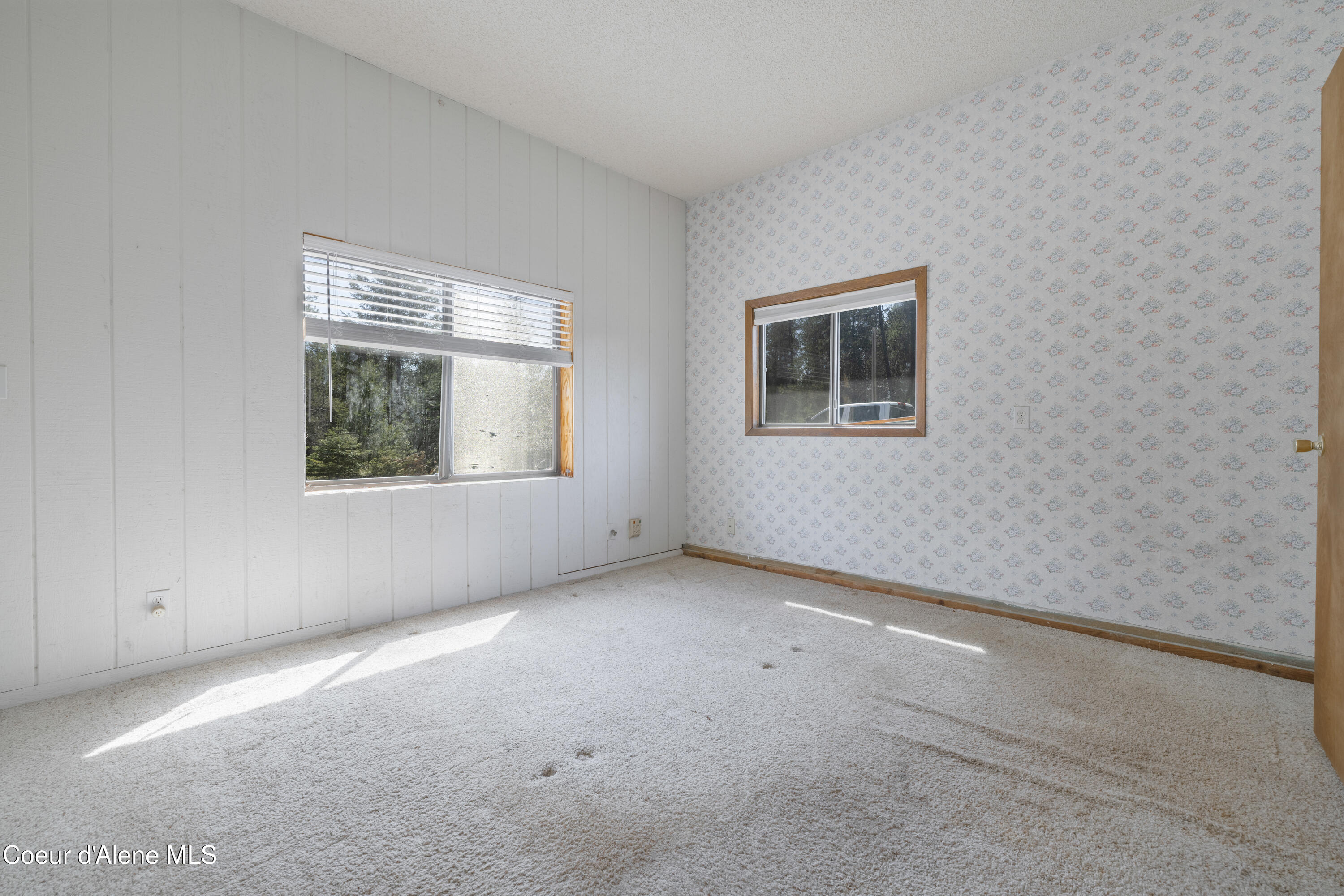 Spirit Lake, Idaho 83869, United States, 4 Bedrooms Bedrooms, ,3 BathroomsBathrooms,Residential,Pending,118151