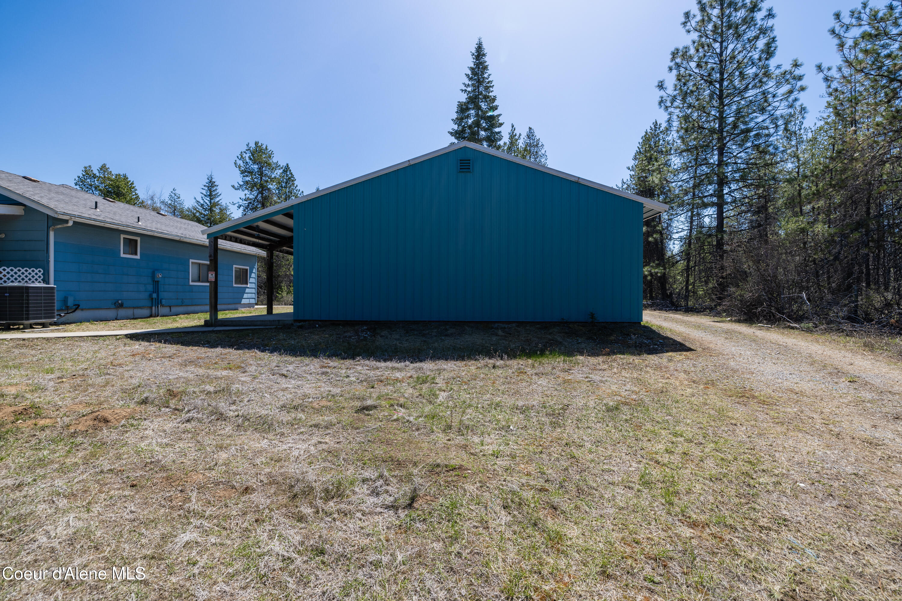 Spirit Lake, Idaho 83869, United States, 4 Bedrooms Bedrooms, ,3 BathroomsBathrooms,Residential,Pending,118151