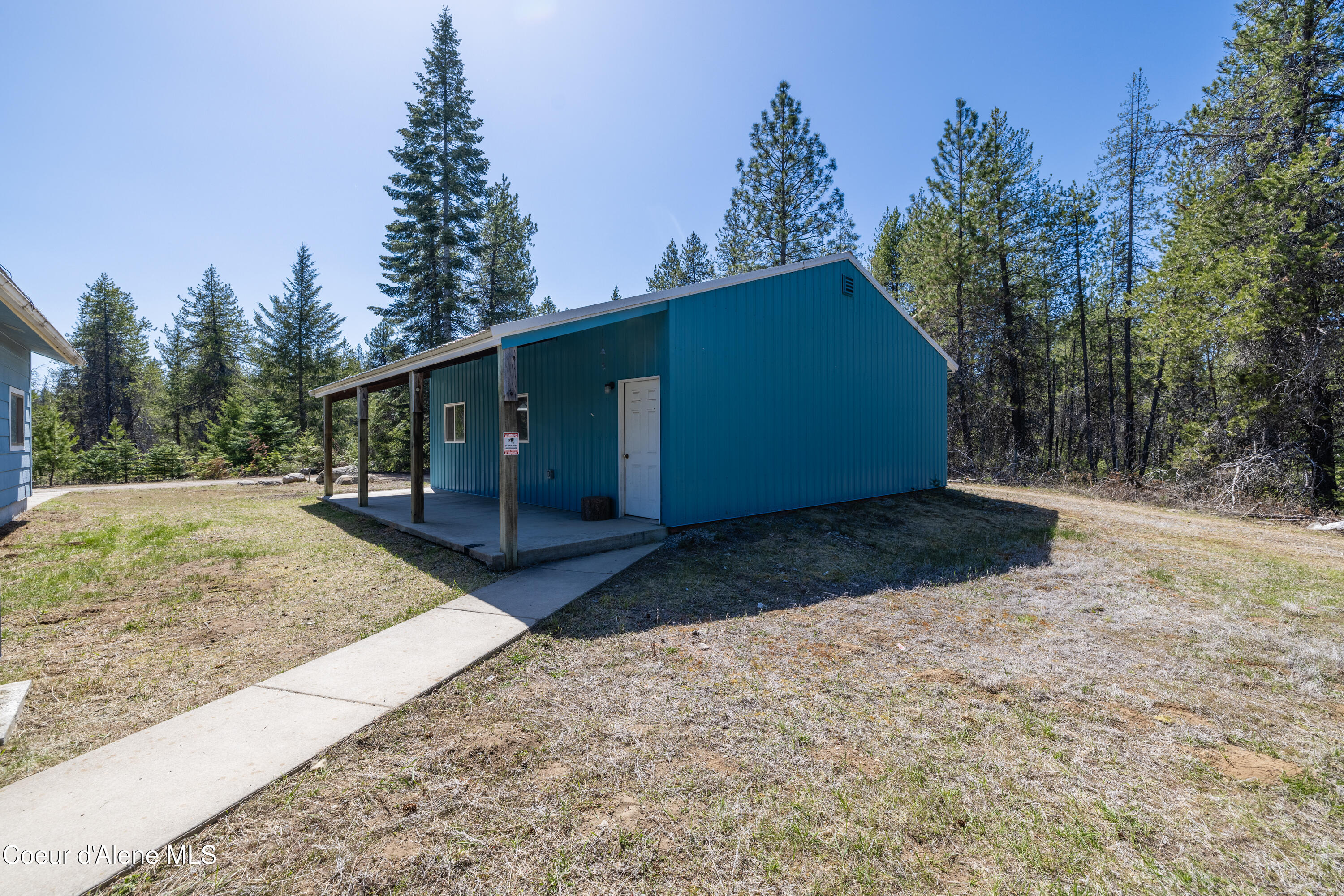 Spirit Lake, Idaho 83869, United States, 4 Bedrooms Bedrooms, ,3 BathroomsBathrooms,Residential,Pending,118151