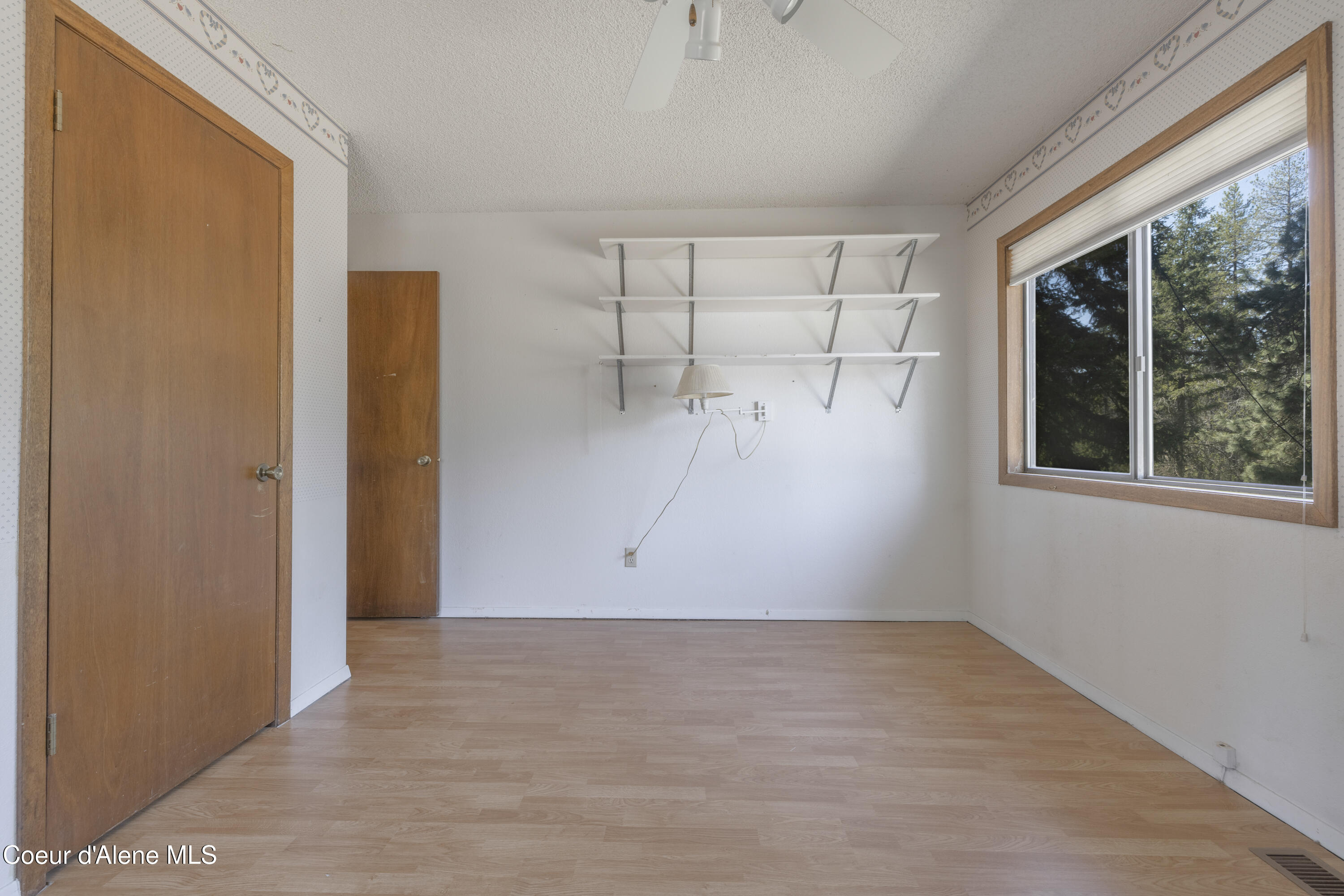 Spirit Lake, Idaho 83869, United States, 4 Bedrooms Bedrooms, ,3 BathroomsBathrooms,Residential,Pending,118151