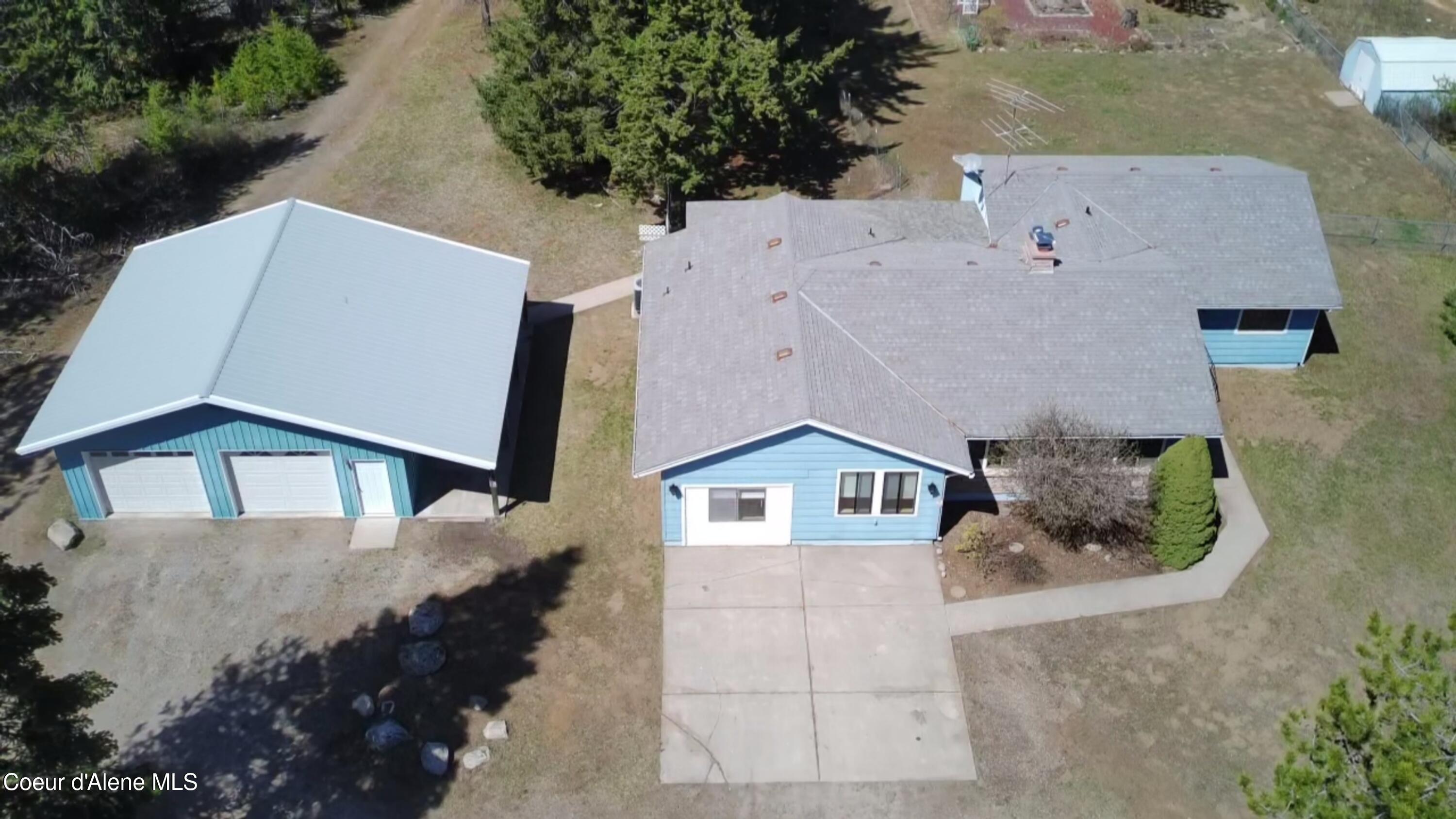 Spirit Lake, Idaho 83869, United States, 4 Bedrooms Bedrooms, ,3 BathroomsBathrooms,Residential,Pending,118151