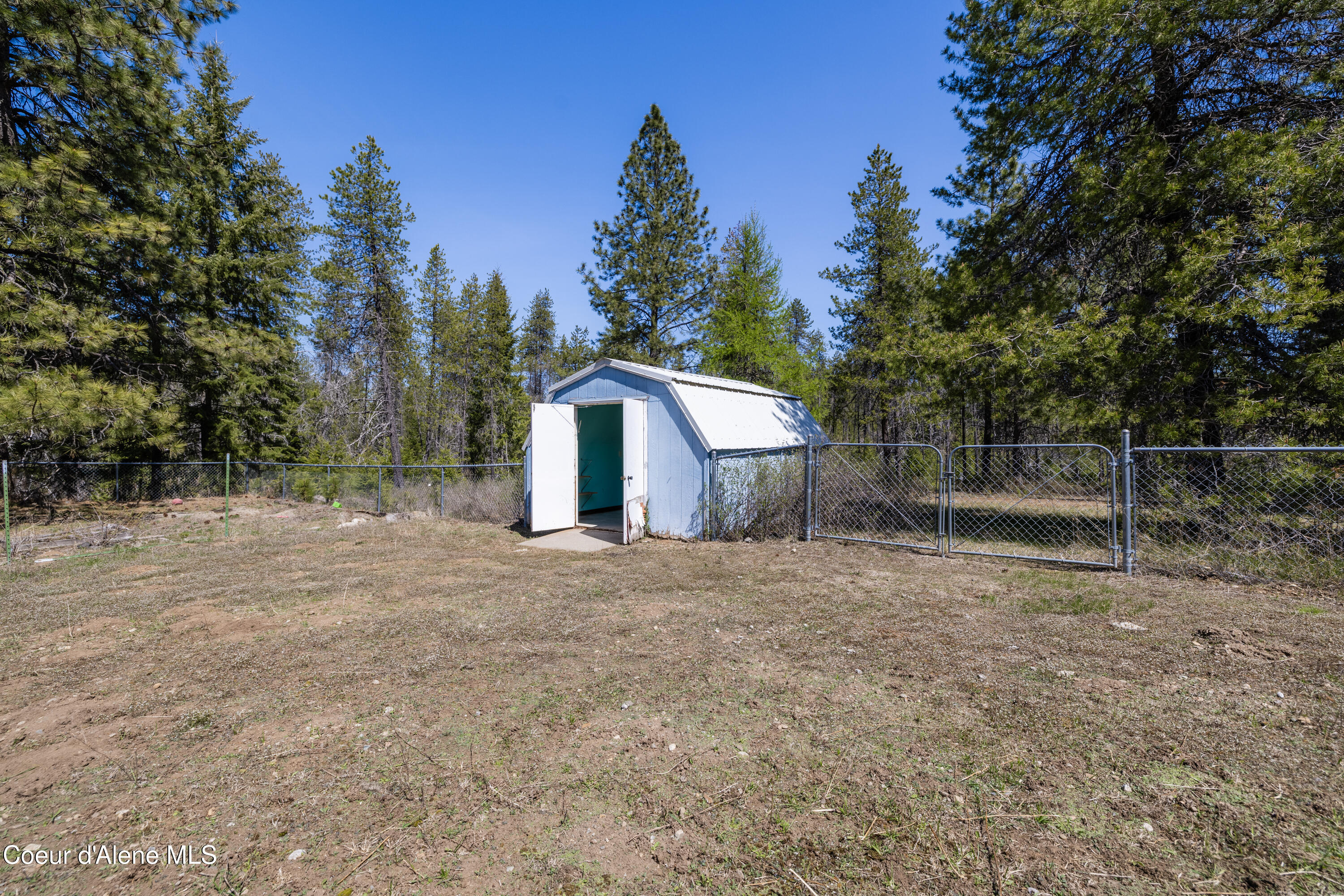 Spirit Lake, Idaho 83869, United States, 4 Bedrooms Bedrooms, ,3 BathroomsBathrooms,Residential,Pending,118151