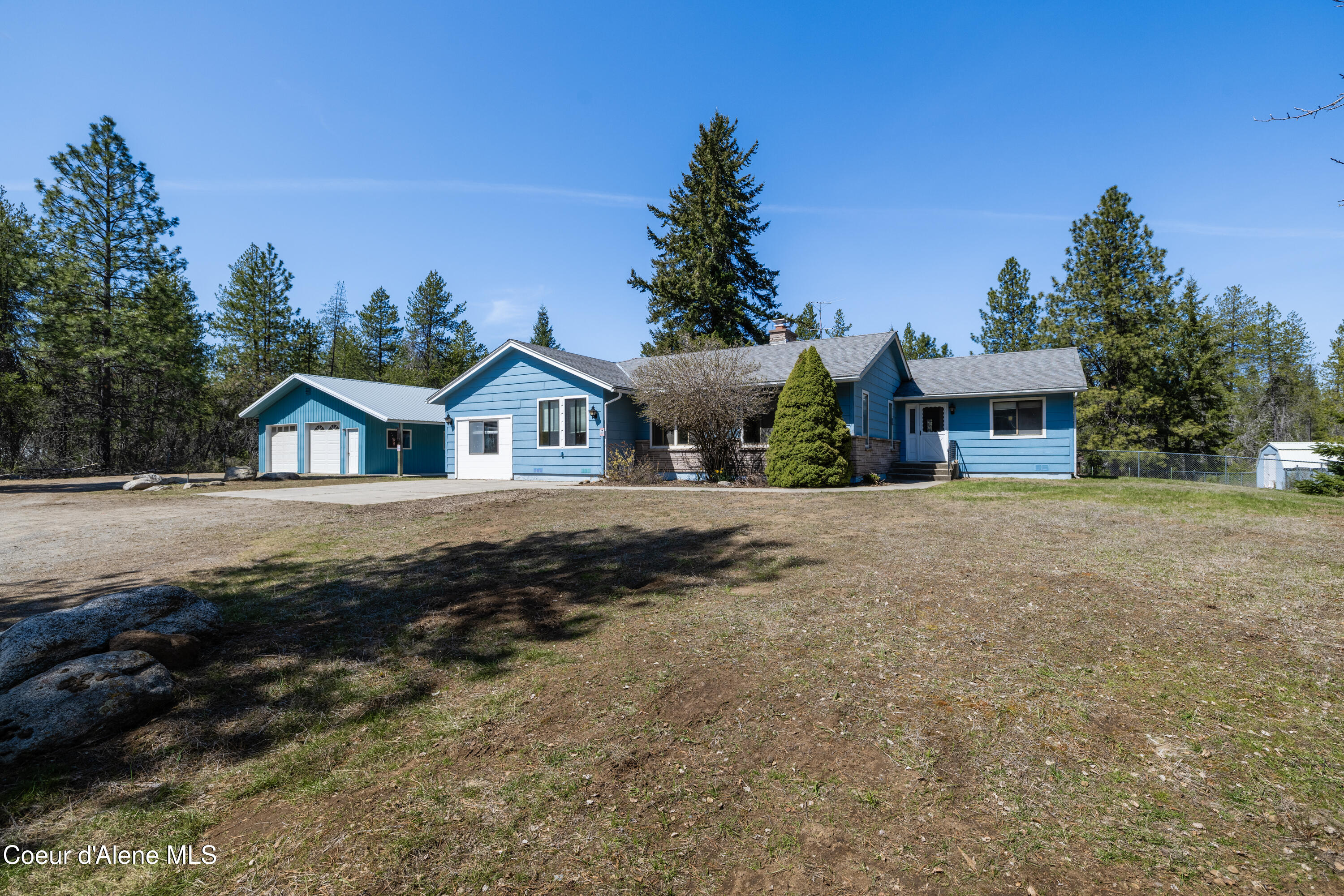 Spirit Lake, Idaho 83869, United States, 4 Bedrooms Bedrooms, ,3 BathroomsBathrooms,Residential,Pending,118151