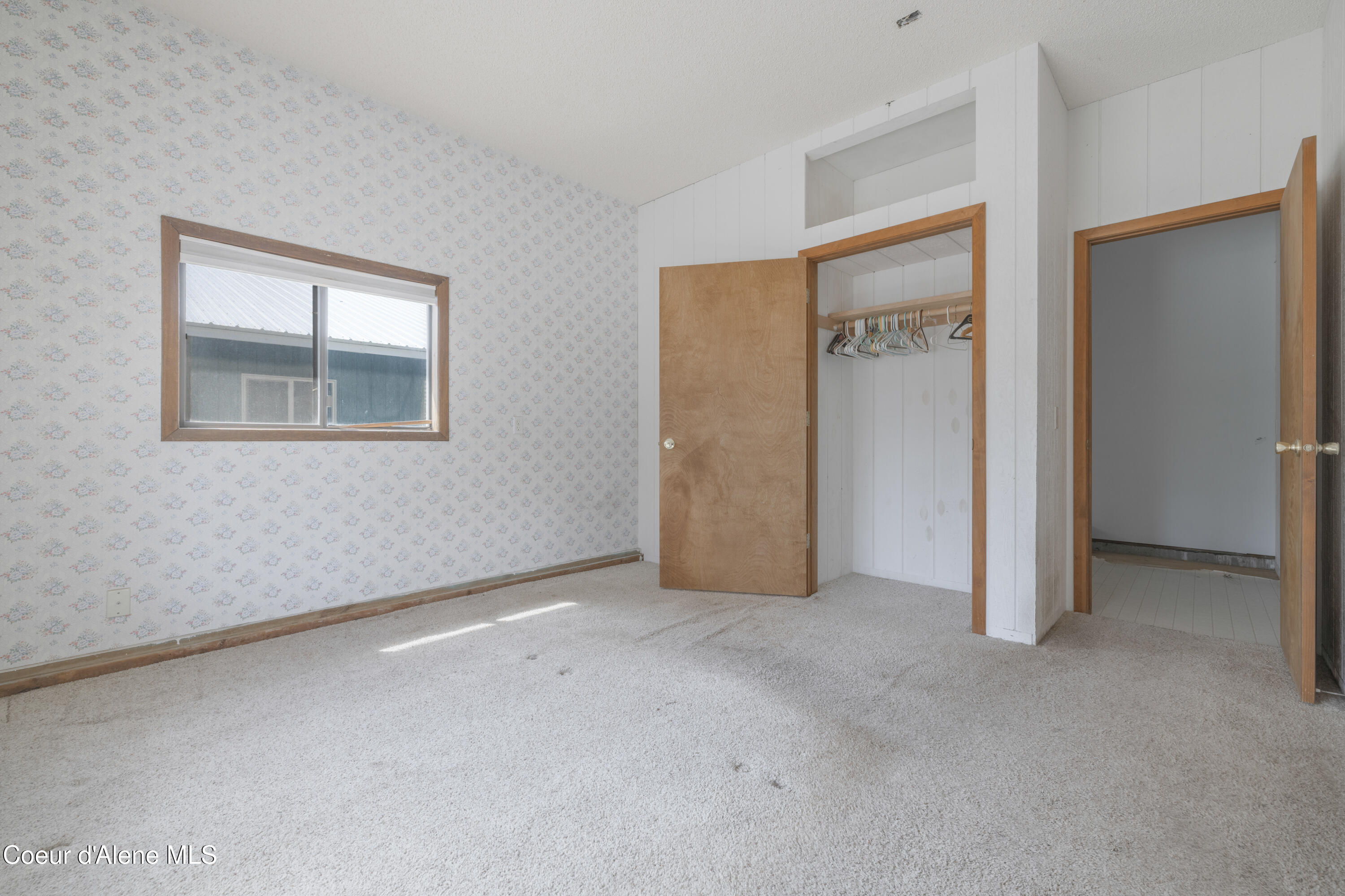 Spirit Lake, Idaho 83869, United States, 4 Bedrooms Bedrooms, ,3 BathroomsBathrooms,Residential,Pending,118151