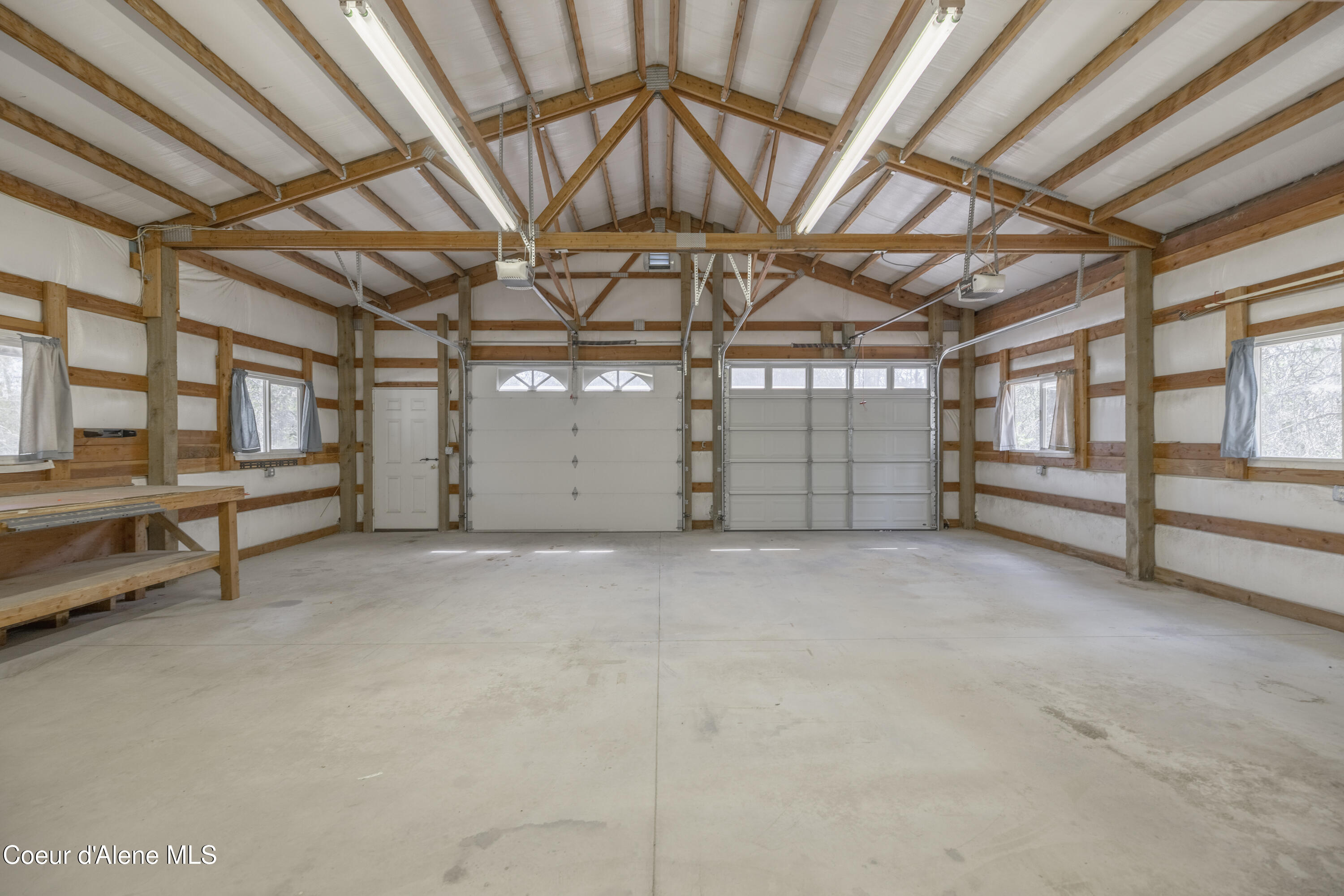 Spirit Lake, Idaho 83869, United States, 4 Bedrooms Bedrooms, ,3 BathroomsBathrooms,Residential,Pending,118151