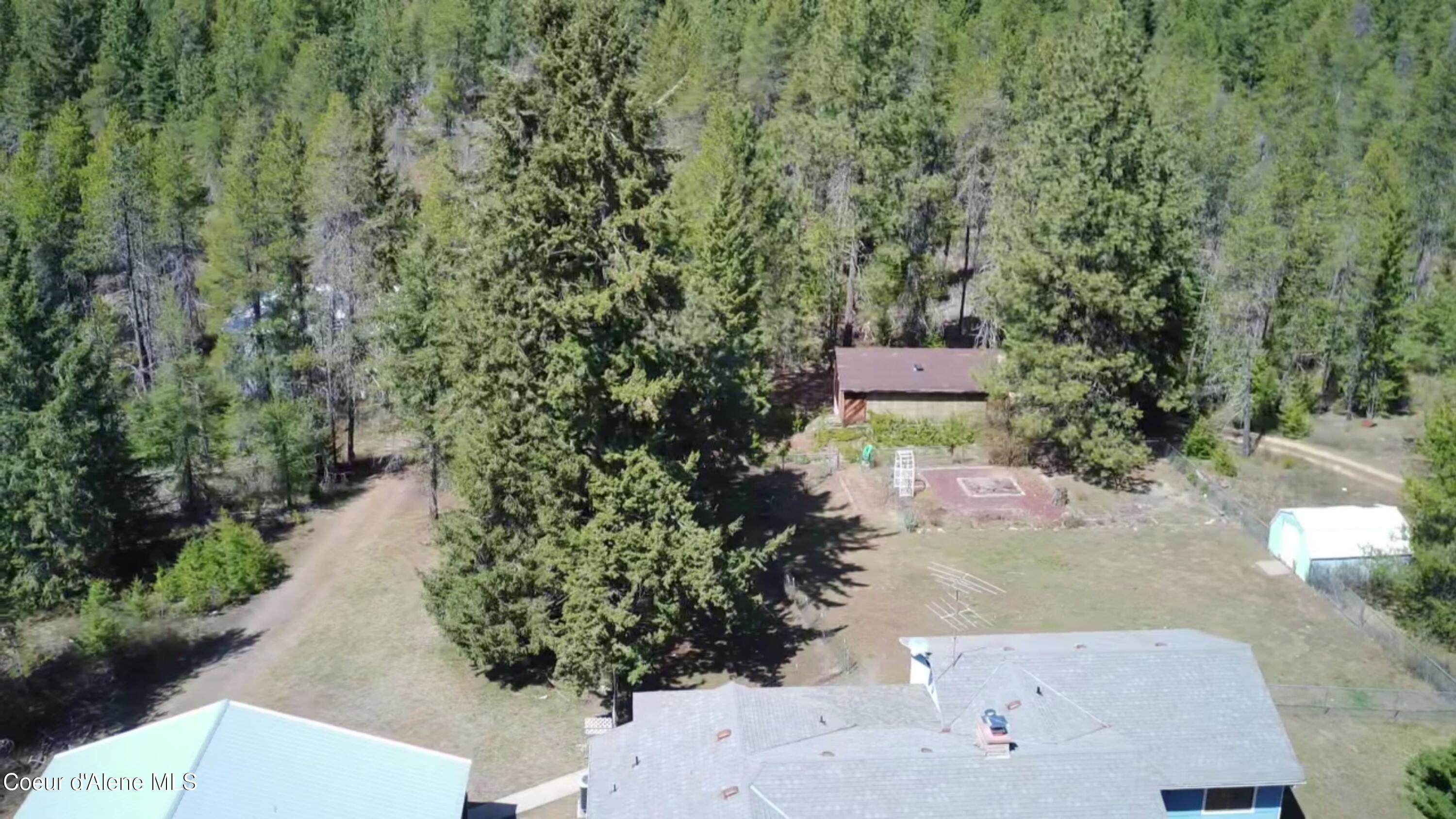 Spirit Lake, Idaho 83869, United States, 4 Bedrooms Bedrooms, ,3 BathroomsBathrooms,Residential,Pending,118151