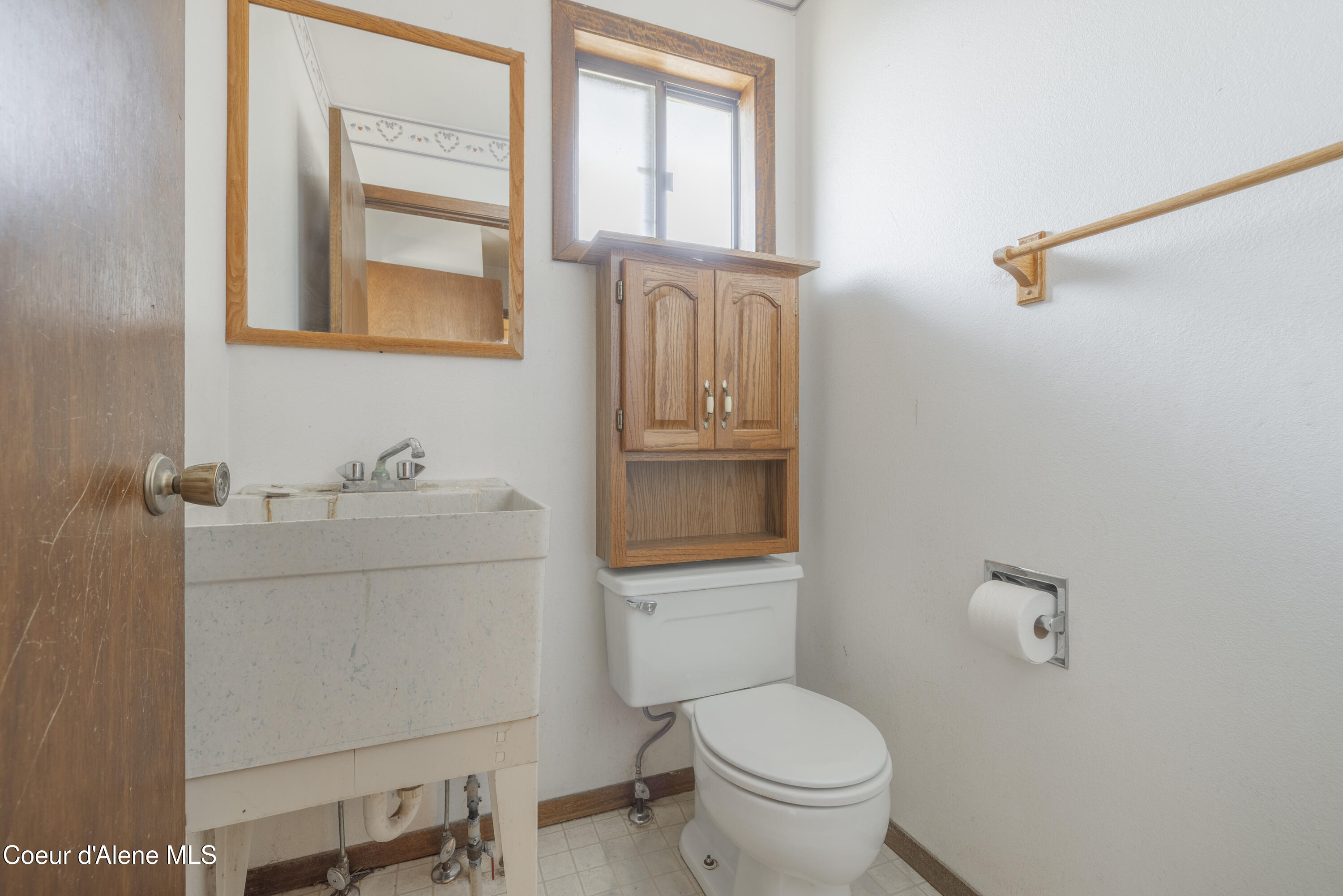 Spirit Lake, Idaho 83869, United States, 4 Bedrooms Bedrooms, ,3 BathroomsBathrooms,Residential,Pending,118151