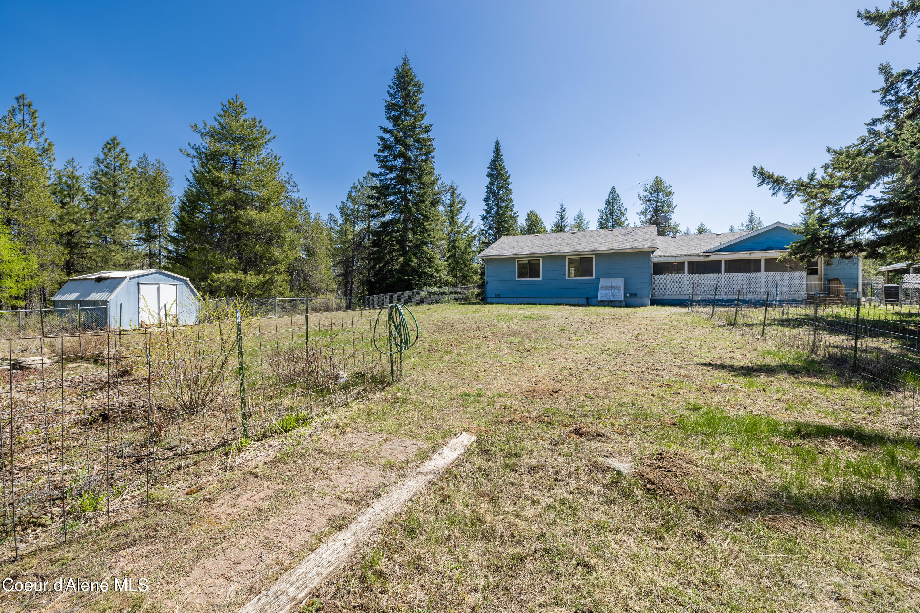 Spirit Lake, Idaho 83869, United States, 4 Bedrooms Bedrooms, ,3 BathroomsBathrooms,Residential,Pending,118151