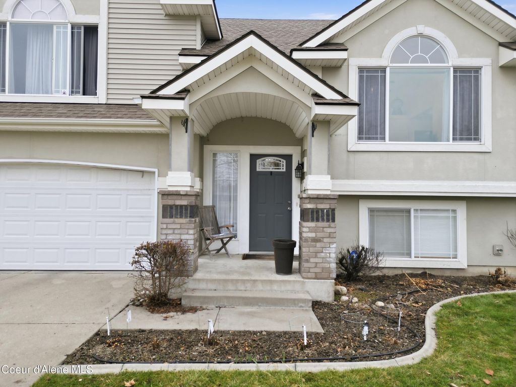 Photo of 2627 TIMBERLAKE Loop, Coeur dAlene, ID 83815 (MLS # 26-694)