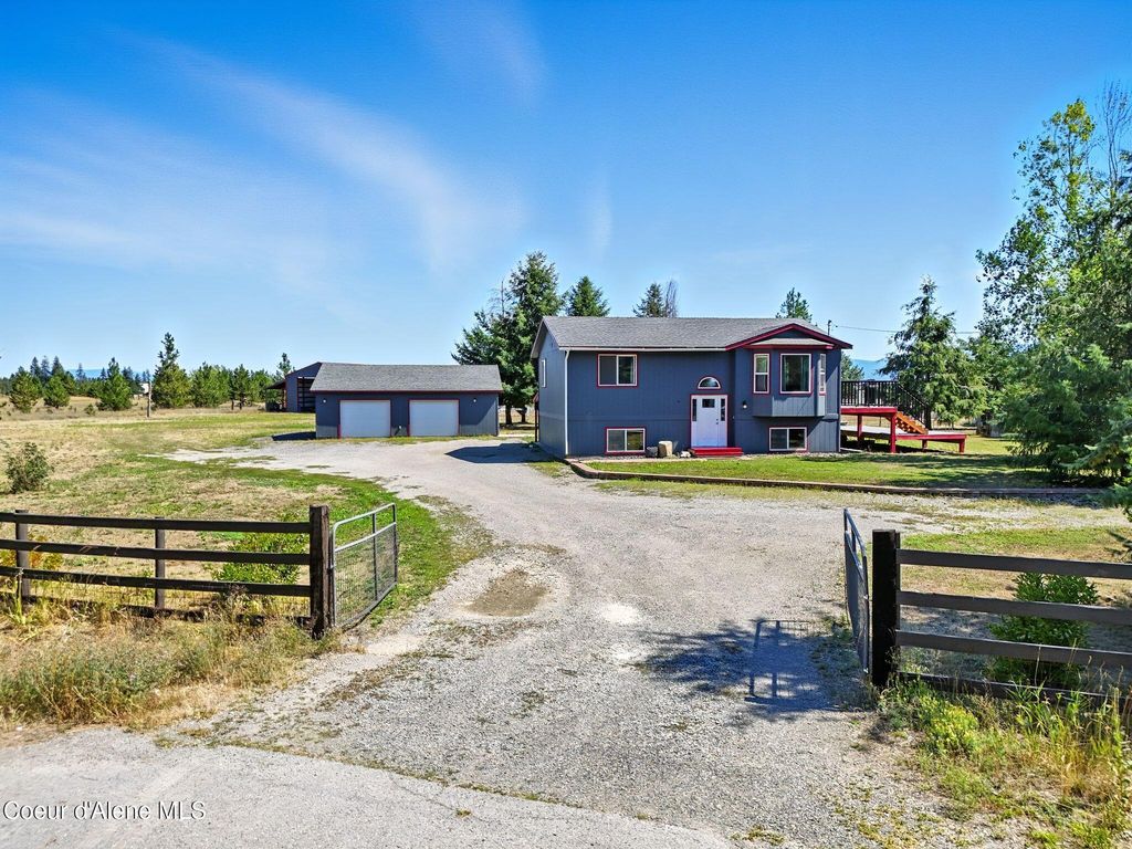 Photo of 27408 Weir Rd, Athol, ID 83801 (MLS # 25-8645)