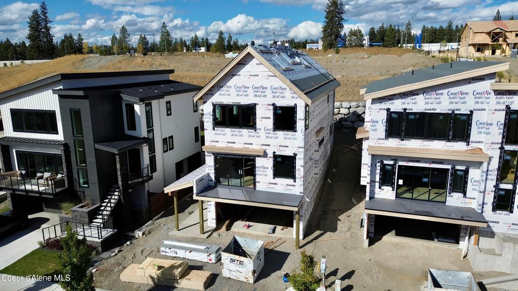 Photo of 2735 Lumber Ln, Coeur dAlene, ID 83814 (MLS # 25-5670)