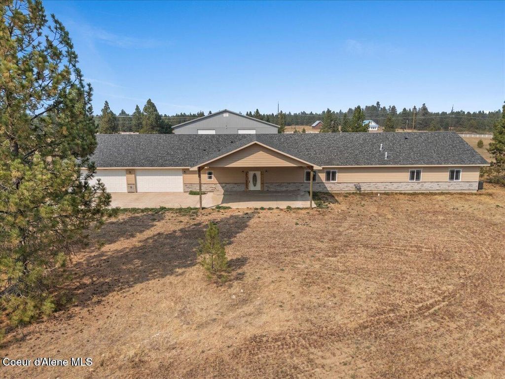 Photo of 30763 Sienna Loop, Athol, ID 83801 (MLS # 26-515)