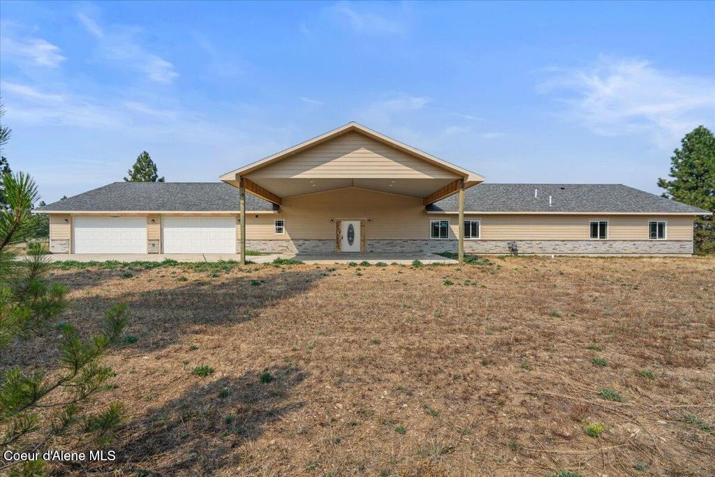 Photo of 30763 Sienna Loop, Athol, ID 83801 (MLS # 26-515)