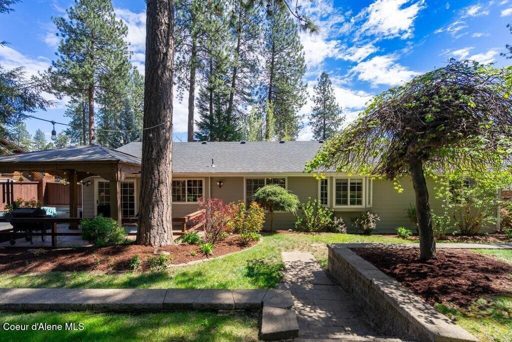 Photo of 602 Riverside Harbor Harbor, Post Falls, ID 83854 (MLS # 26-4538)