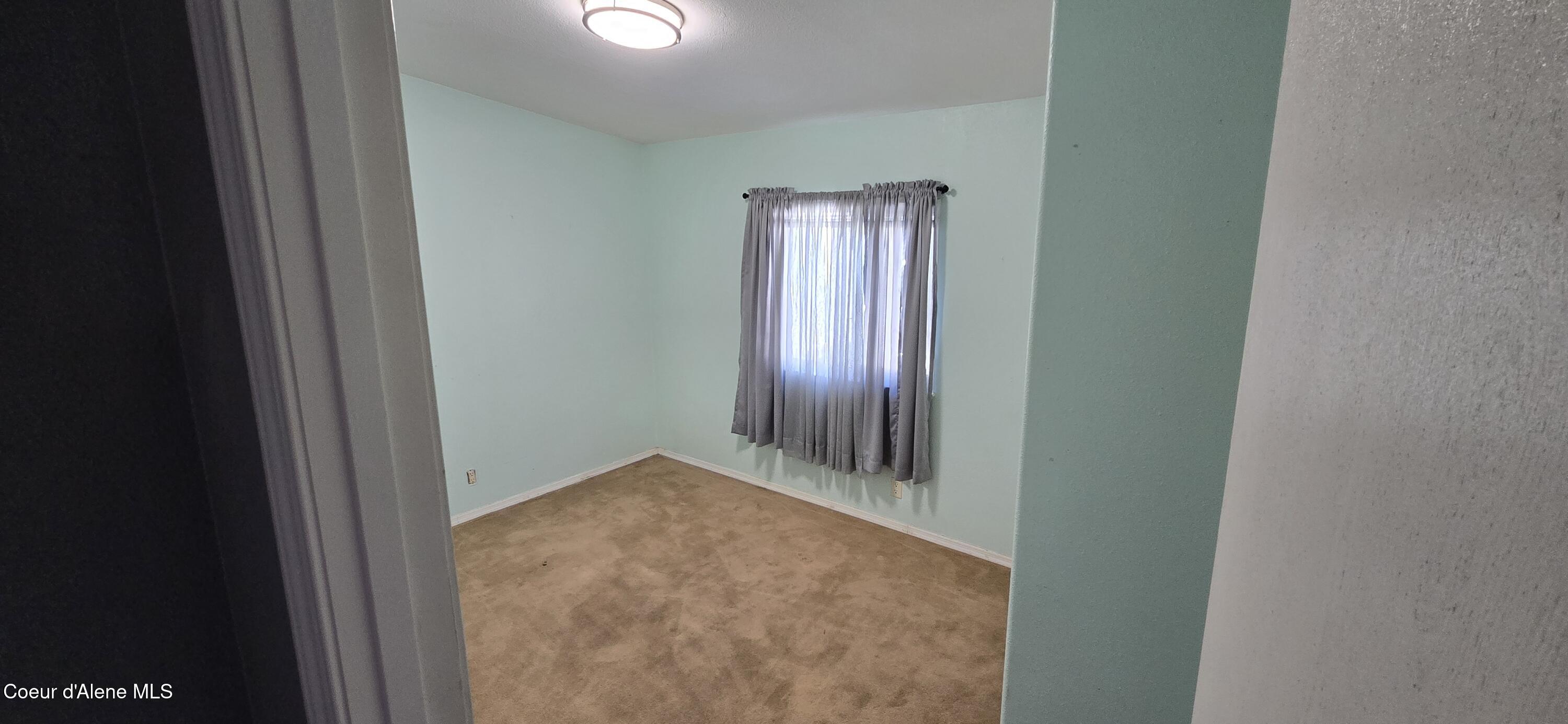 2124 W Gueneveres Way, Post Falls, Pennsylvania image 14