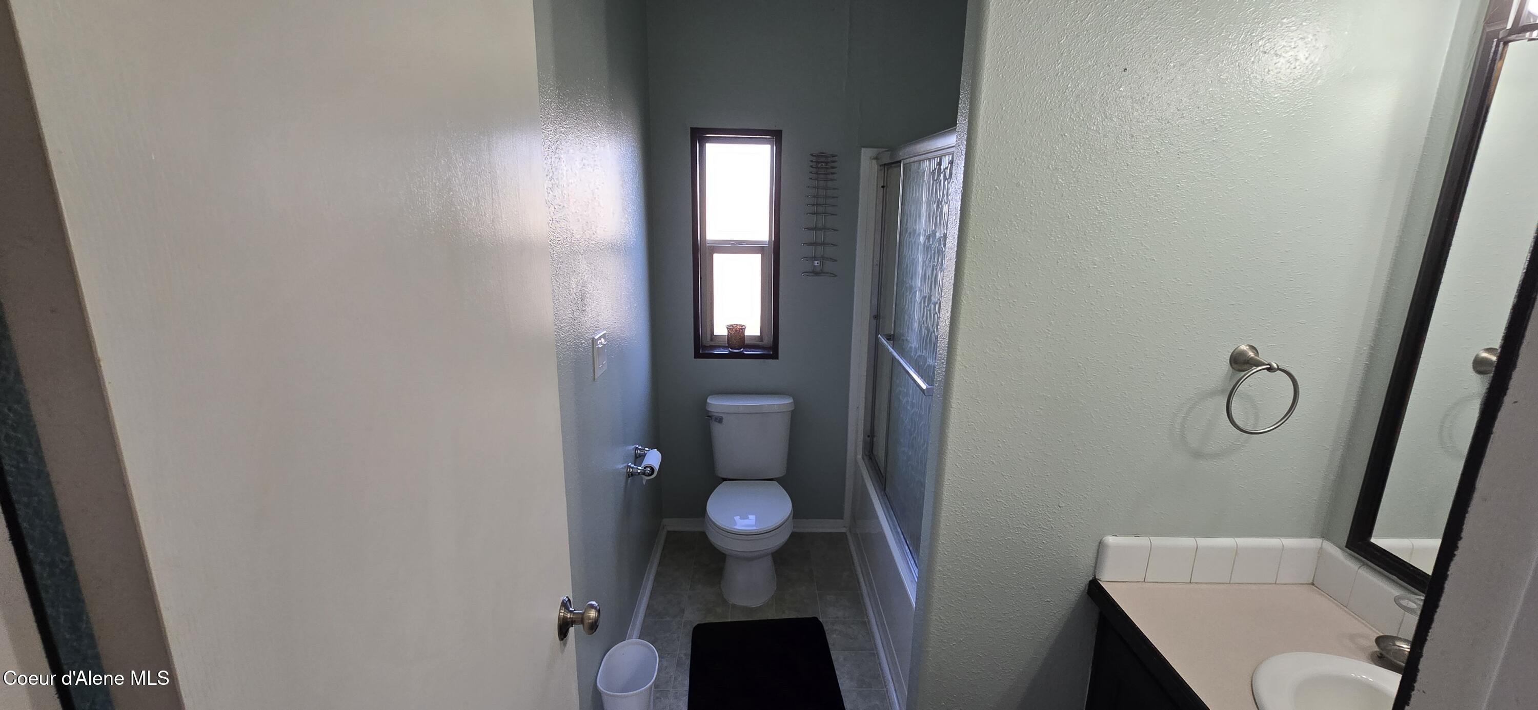 2124 W Gueneveres Way, Post Falls, Pennsylvania image 15