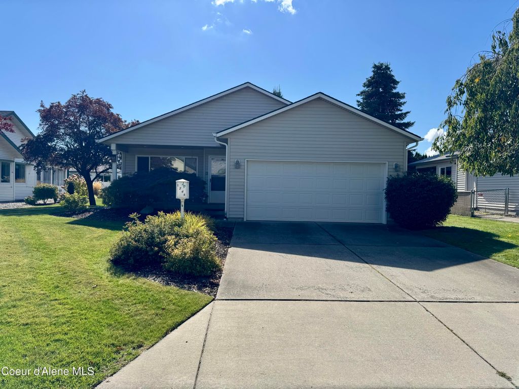 Photo of 1346 PROGRESS Dr, Hayden, ID 83835 (MLS # 25-10049)