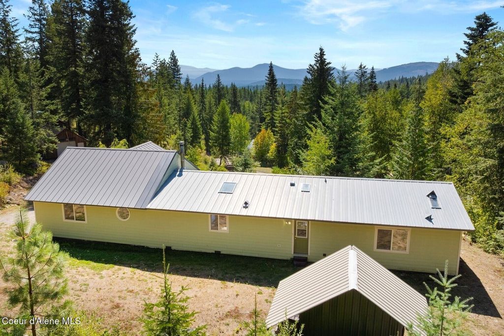 Photo of 13259 Baldy Mtn Mtn, Sandpoint, ID 83864 (MLS # 25-8885)