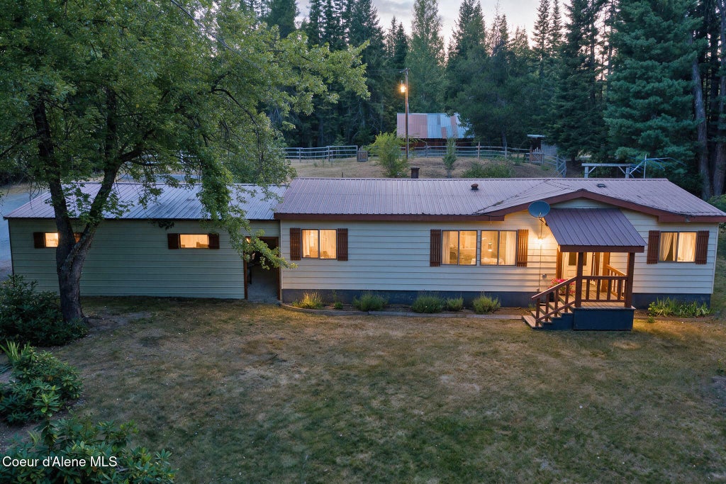 Photo of 3829 Up Gold Creek Creek, Sandpoint, ID 83864 (MLS # 26-10316)