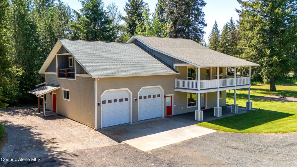 Photo of 551 Star RD, Bonners Ferry, ID 83805 (MLS # 26-5585)